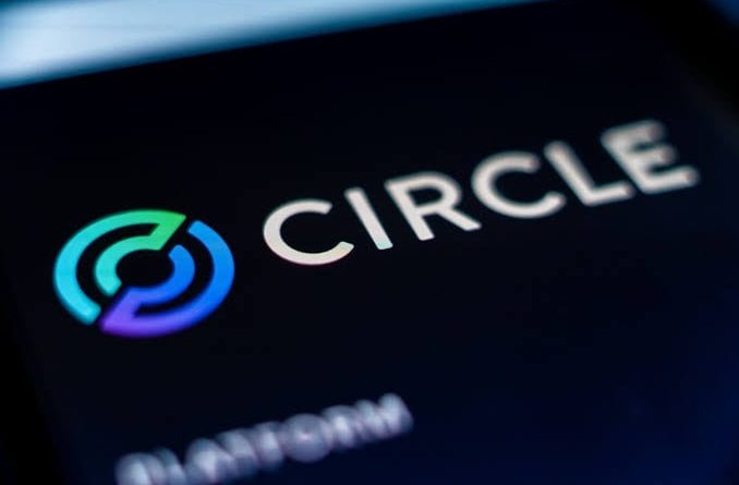 Circle 股价暴跌 76%，港元稳定币两周内登场 